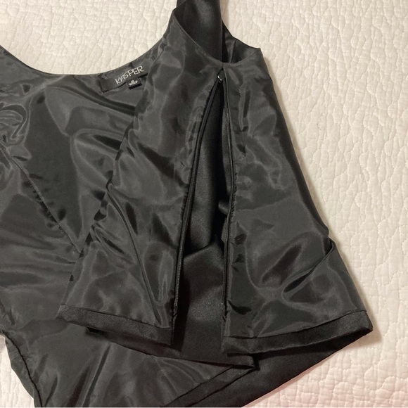 Kasper Women's Black Satin Top - Picture 9 of 10